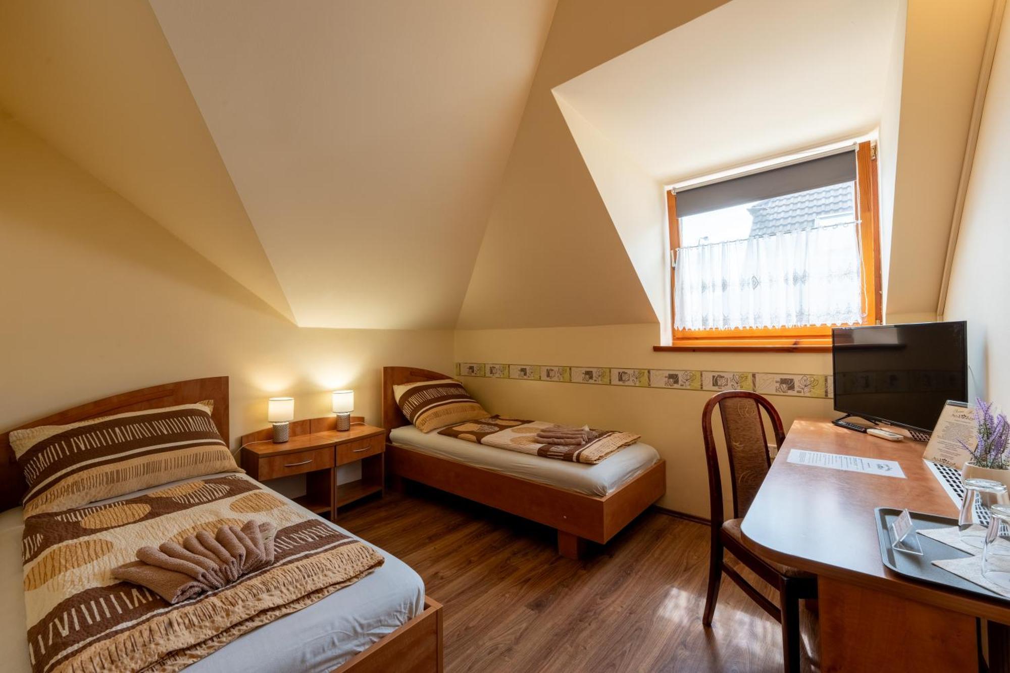 Szenti Vendégház Győr Exterior foto