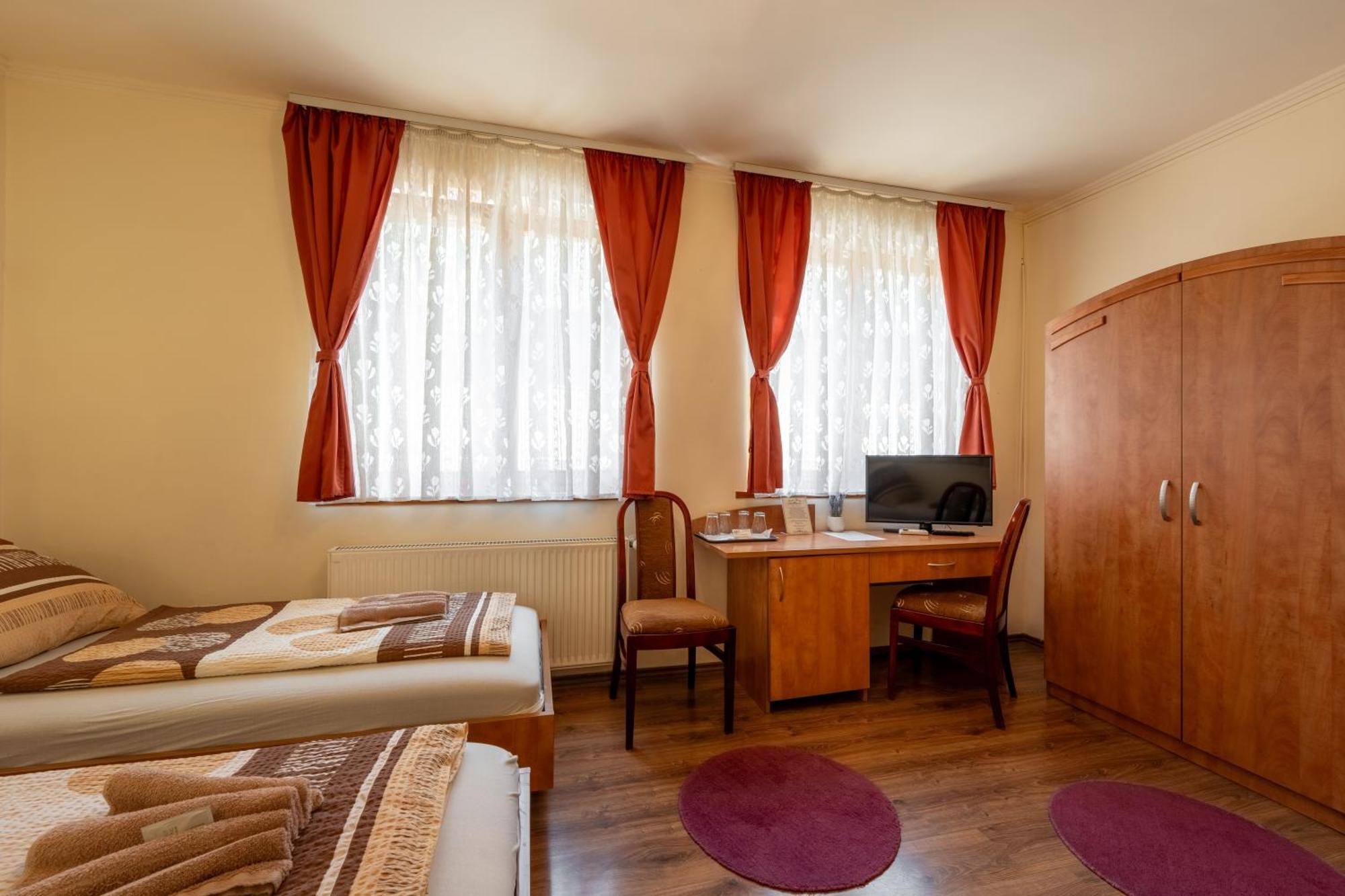 Szenti Vendégház Győr Exterior foto